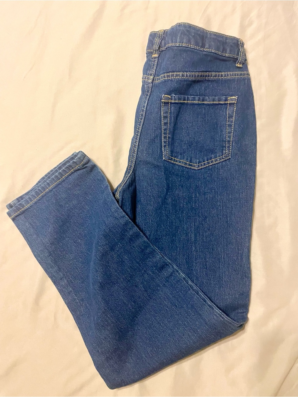 Cat & Jack Girl’s Straight Leg Jeans in Blue